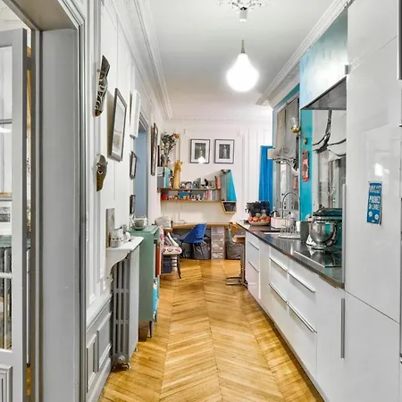 Apartamento For 6 - 11